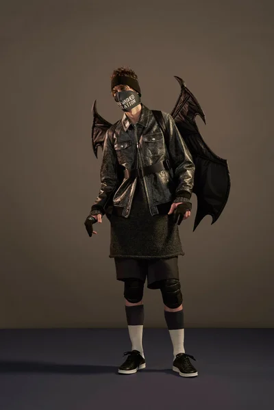 Look 26